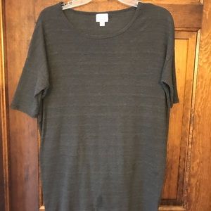 Lularoe gray ribbed t shirt high low oversized